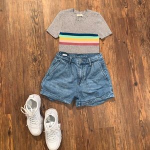 grey american eagle t shirt!!